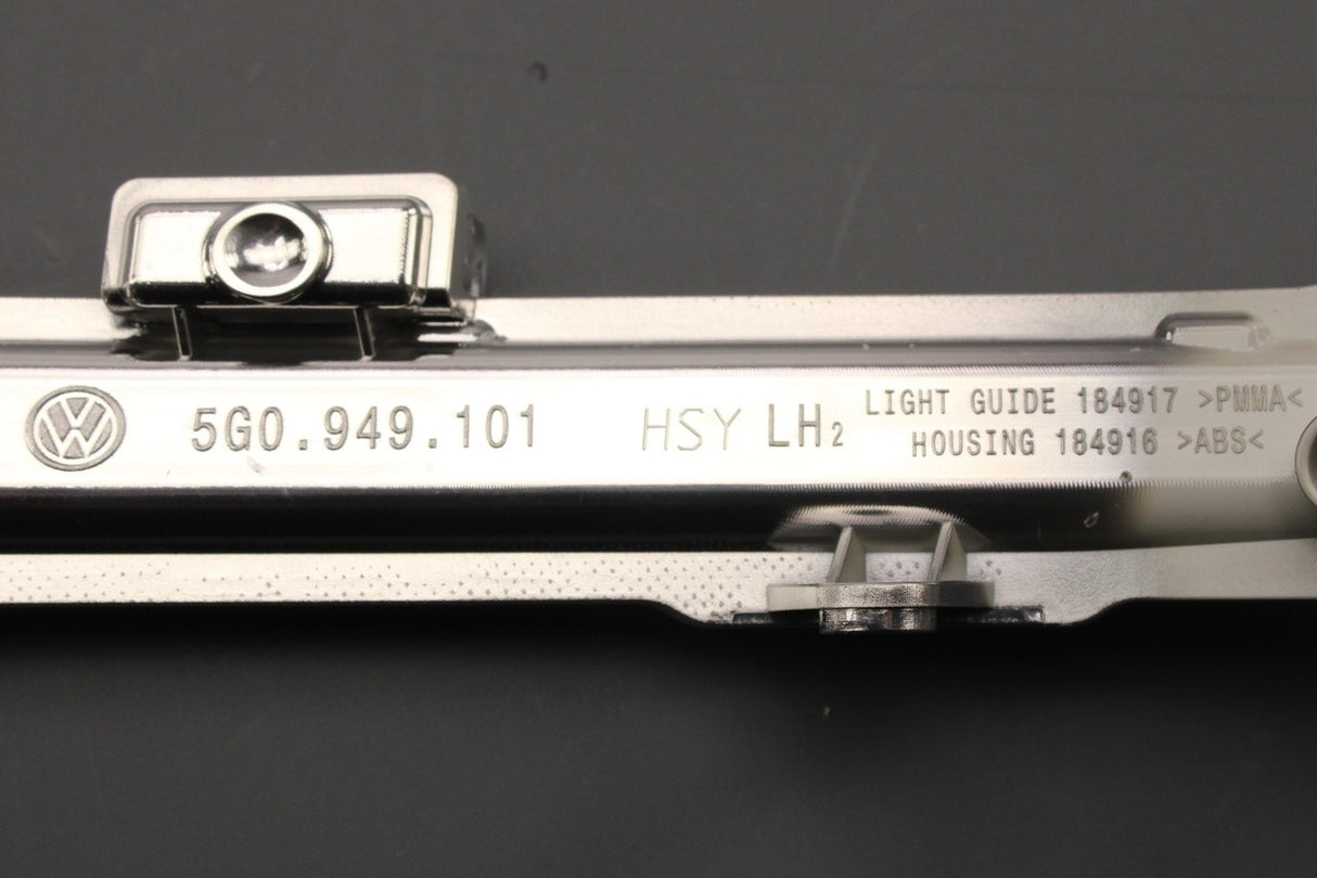 VW Golf MK7 MK7.5 Touran wing mirror indicator repeater (left) 5G0949101