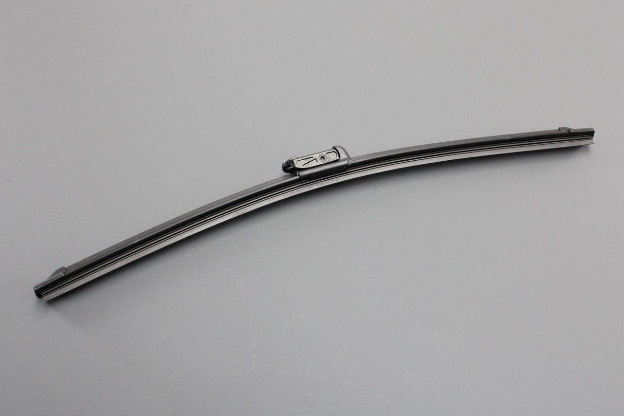 SEAT Ateca 2016-on front right wiper blade RHD (x1) 577955425B 03C