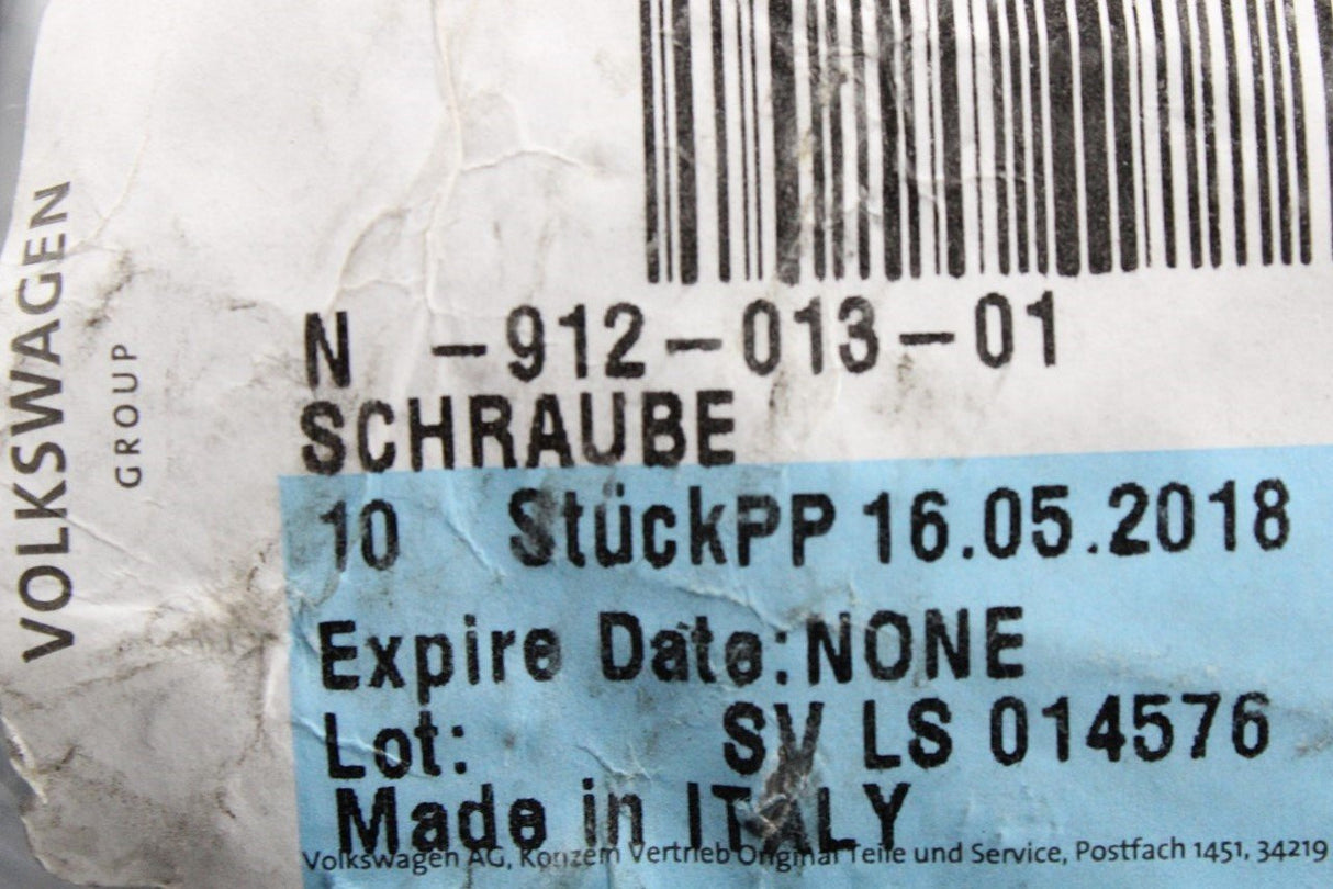 VW Golf MK7 Audi RS3 RSQ8 Skoda SEAT hex bolt M14x1.5x120 (x1) N91201301