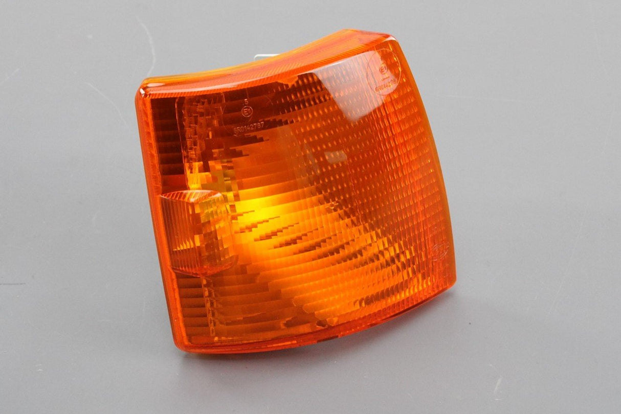 VW Transporter T4 1991-04 front indicator light orange (right) 701953050