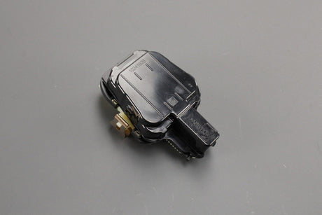 Mercedes-Benz C-Class rain and light sensor control unit A2059006615