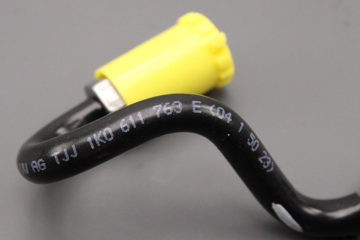 VW Golf R32 Audi S3 Skoda SEAT rear caliper brake pipe left 1K0611763E