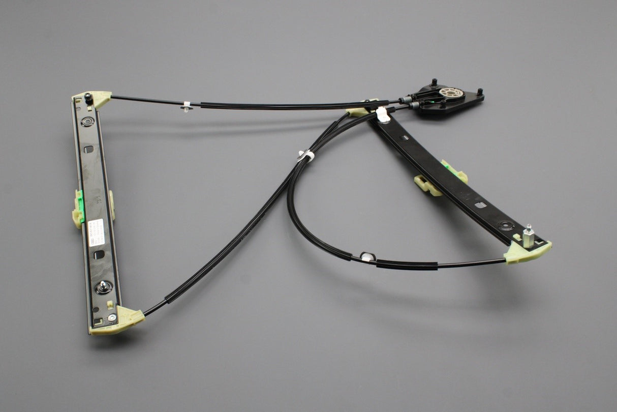 Audi A1 2011-2018 front left window regulator (3 door) 8X3837461A