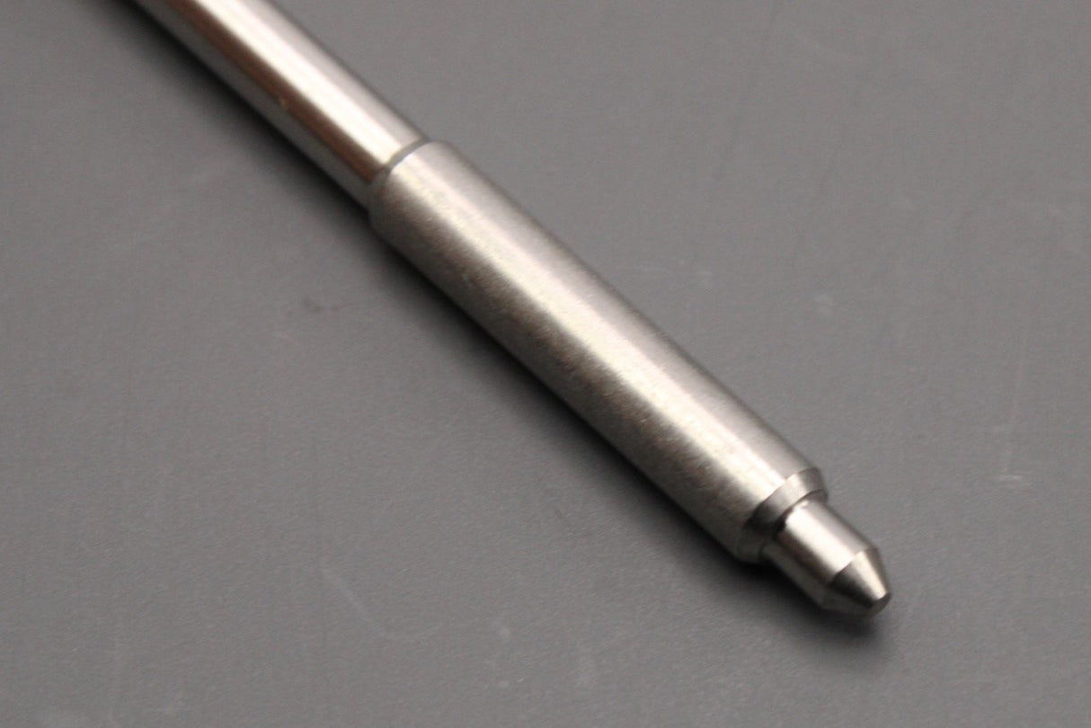 Audi A6 A7 Q5 front brake caliper locking pin 8R0615145