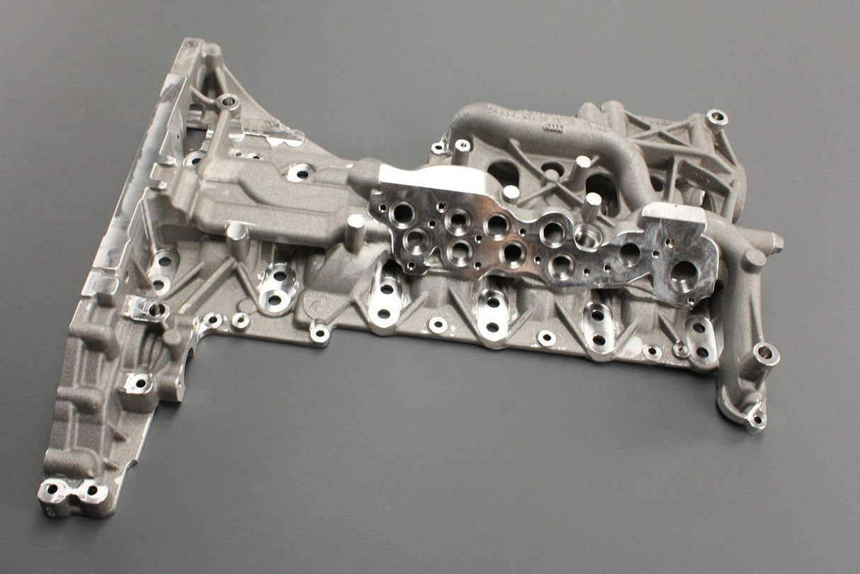 Audi R8 2007-on dry oil sump (5.2L V10) 07L103601F