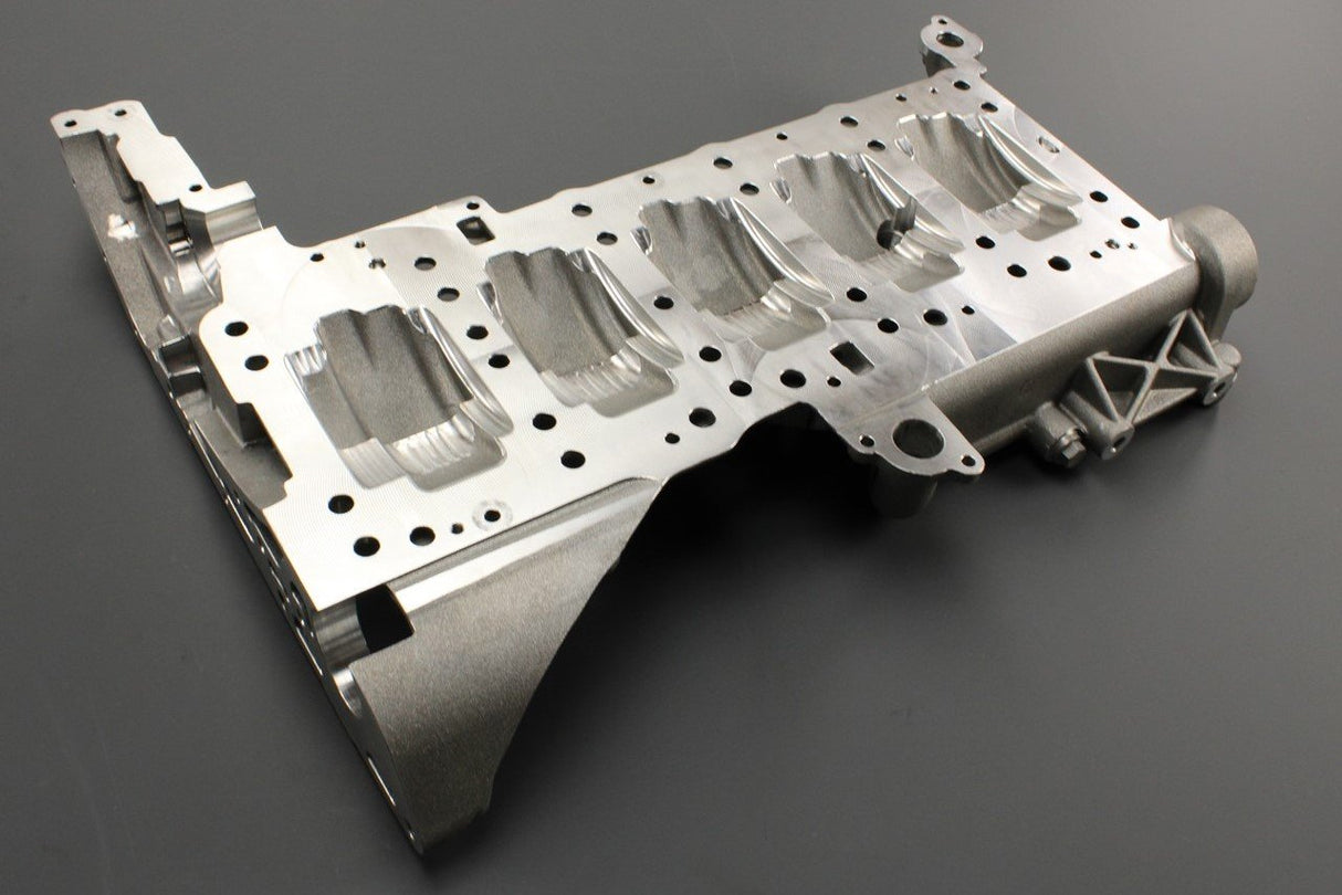 Audi R8 2007-on dry oil sump (5.2L V10) 07L103601F