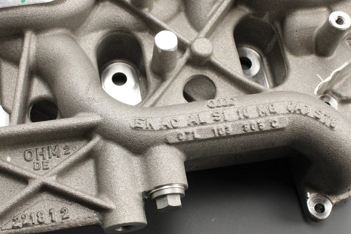 Audi R8 2007-on dry oil sump (5.2L V10) 07L103601F