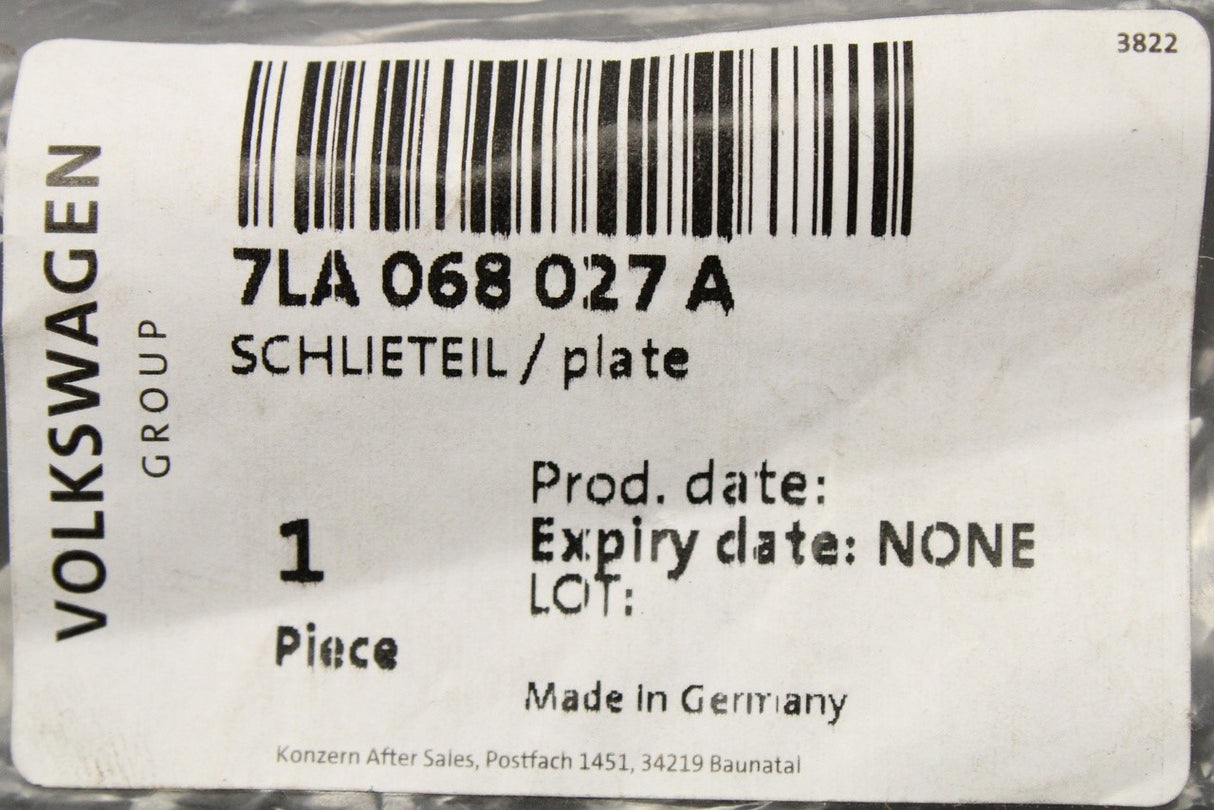 VW California Ocean T6.1 2020-on sliding cupboard door catch 7LA068027A