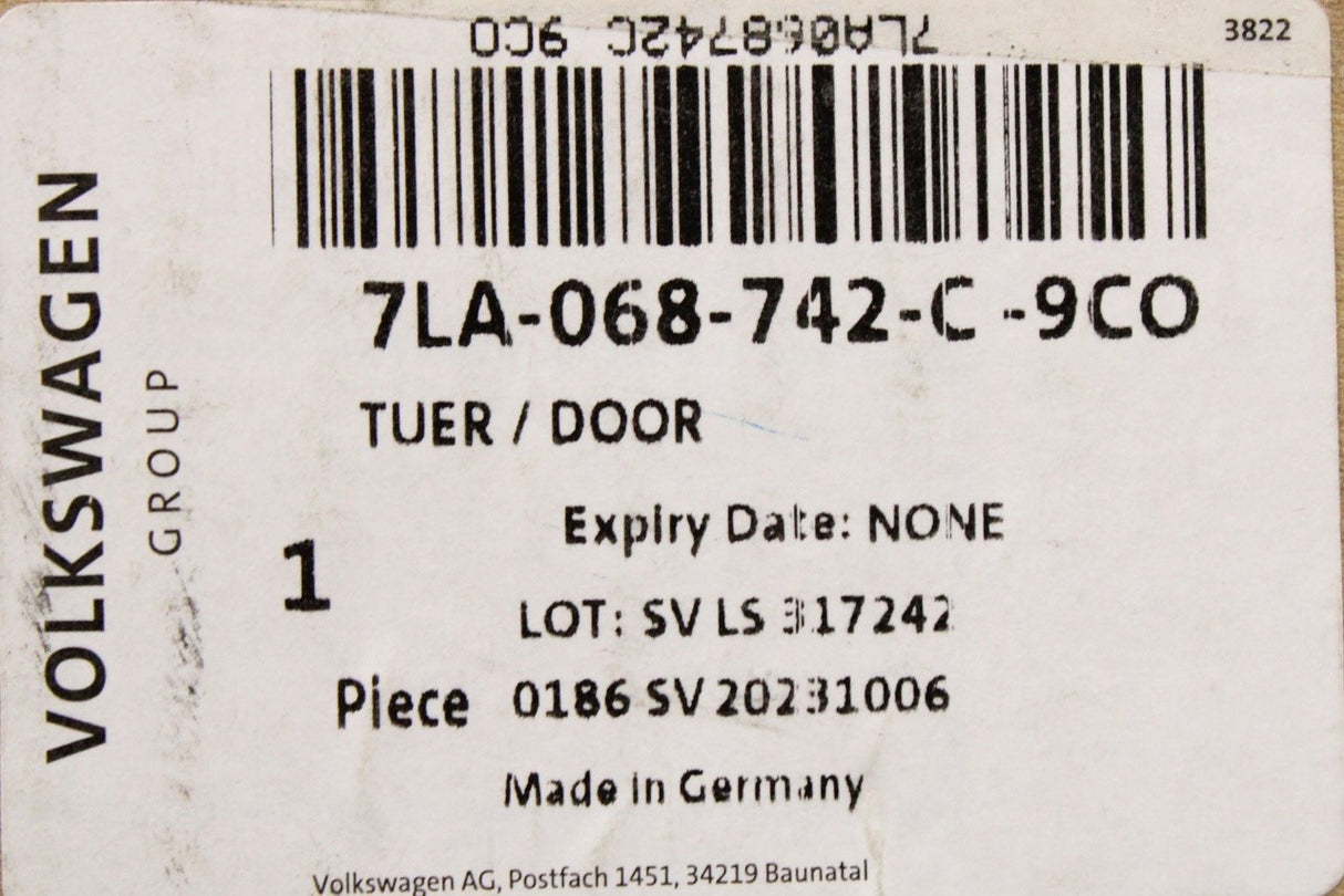 VW California T6.1 2020-on interior wardrobe door (right) 7LA068742C 9CO