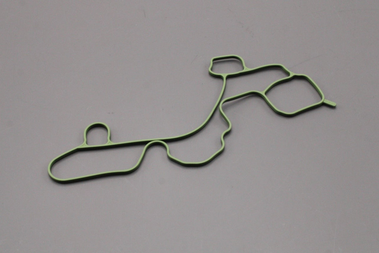 VW Audi Skoda SEAT CUPRA 1.8 2.0 TSI oil separator PCV gasket 06K103484F