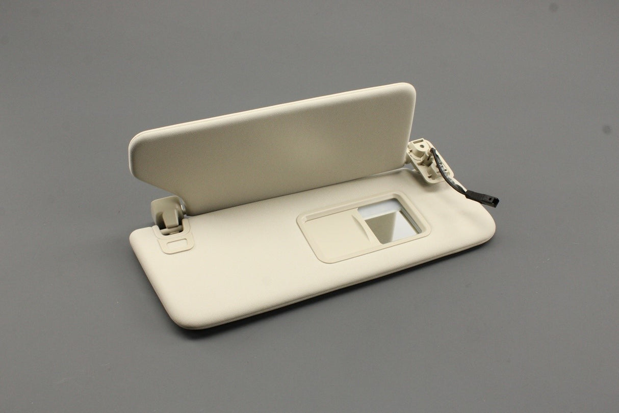 Range Rover 2013-2022 RHD sun visor (right) LR088638