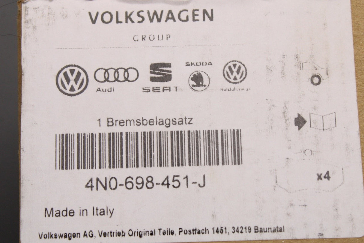 Audi A6 C8 2019-on brake pads set (rear) 4N0698451J
