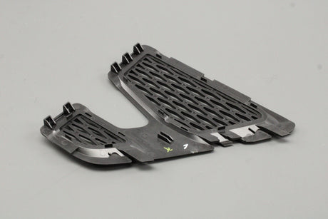 Range Rover Sport 2014-2022 front wing grille (left) LR061949