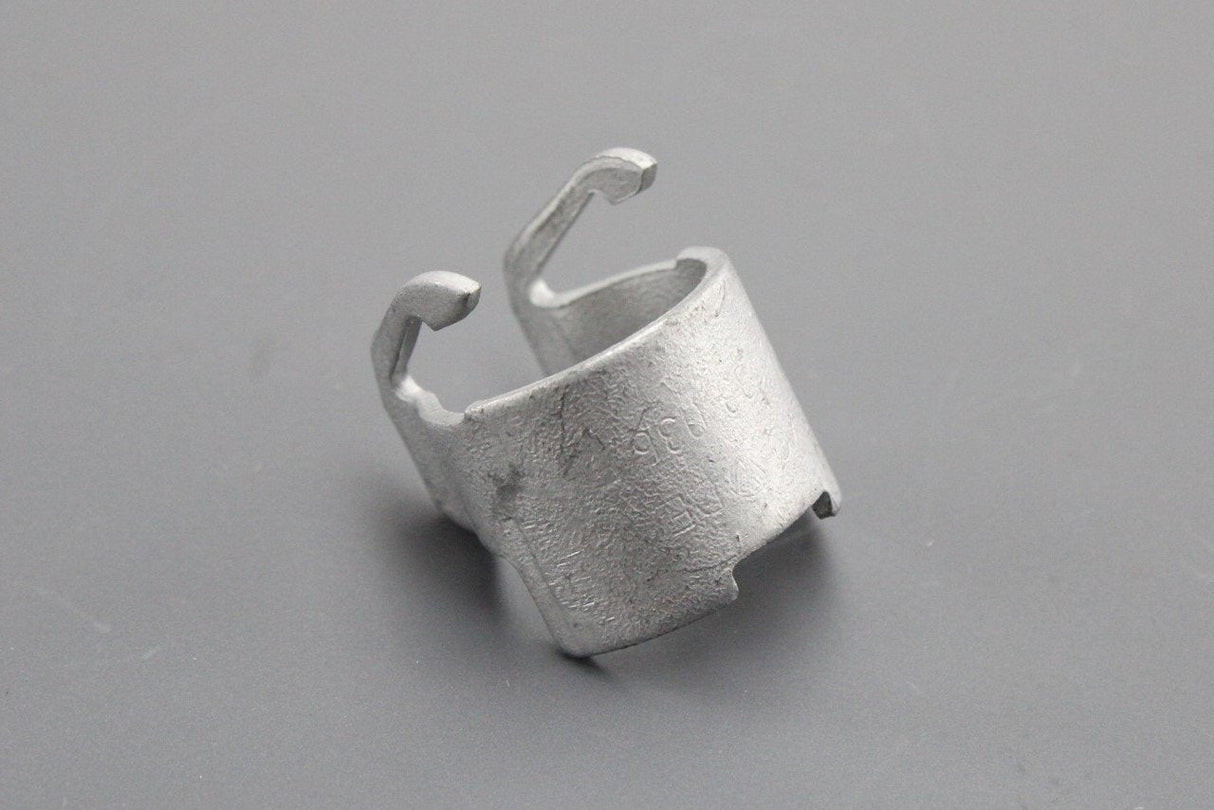 VW Audi Skoda SEAT 2.0 TSI TFSI injector support clip (x1) 06J133036F