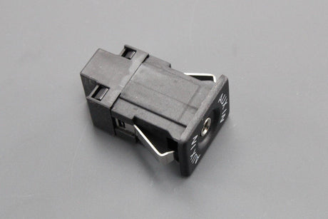 VW Golf T5 Scirocco Passat Jetta Eos Caddy AUX in socket port 5M0035724