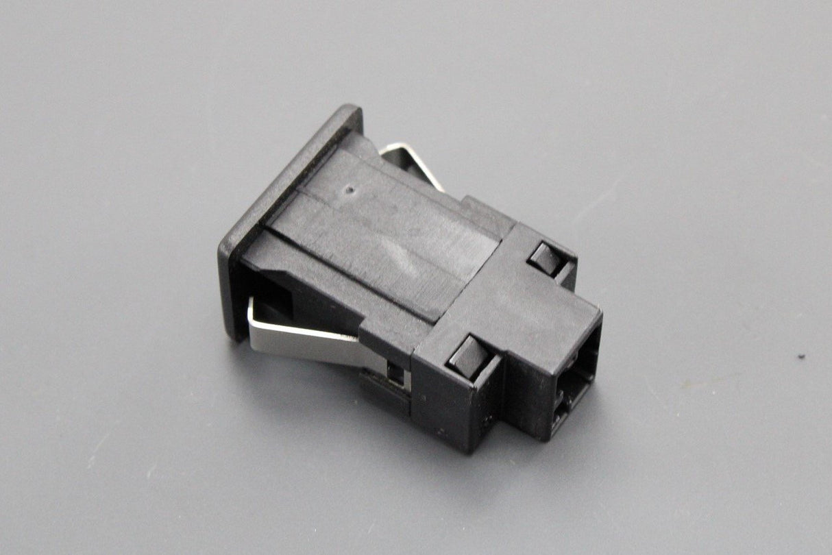 VW Golf T5 Scirocco Passat Jetta Eos Caddy AUX in socket port 5M0035724