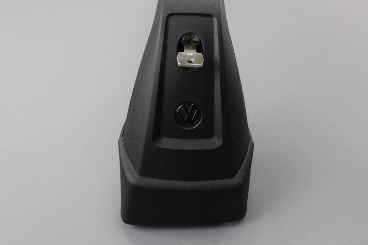 VW Passat B8 Saloon 2015- Roof bars accessory 3G0071126