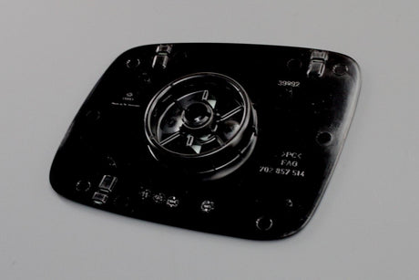 VW Transporter T4 1991-04 exterior wing mirror glass (right) 701857522J