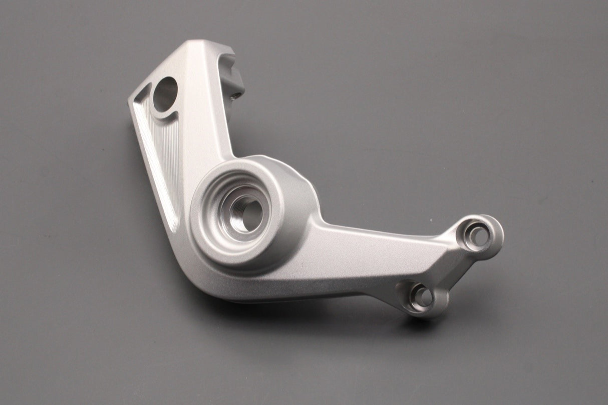 Ducati XDiavel S 16-22 shock absorber mounting plate (right) 47110621AA