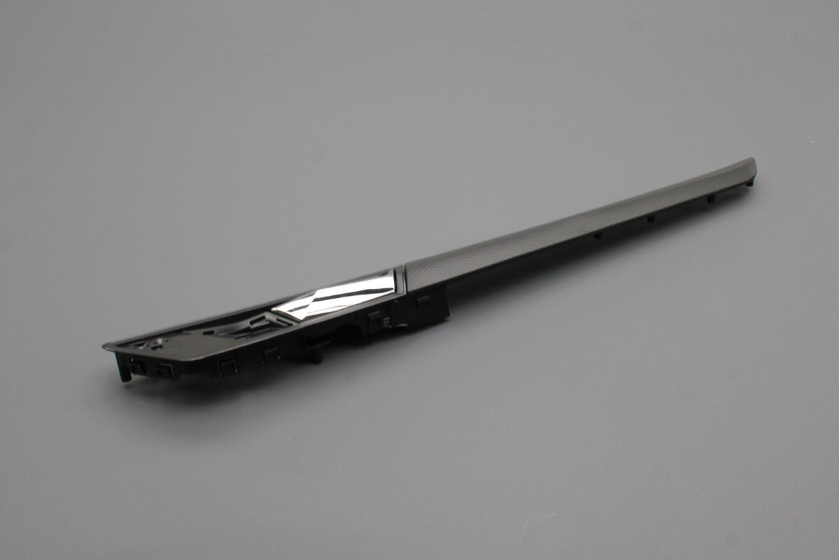 Skoda Karoq 2018-on rear interior door handle (right) 57A839222A 2ZZ