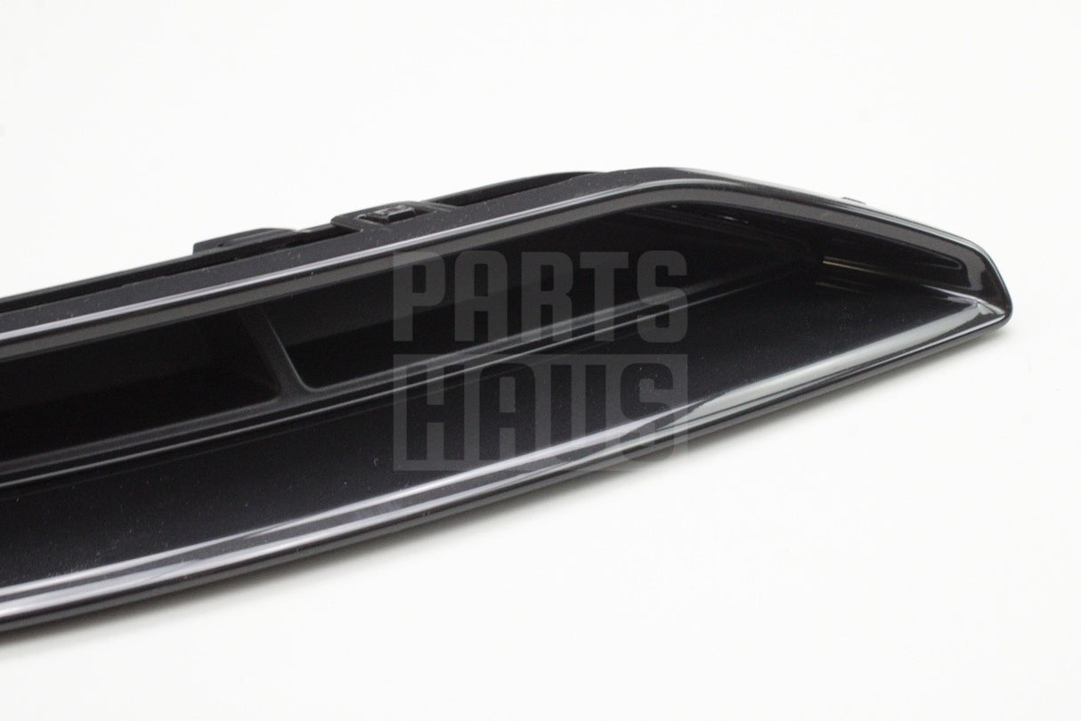 Audi Q3 2019-on lower rear bumper trim (right) 83A807764 RN4