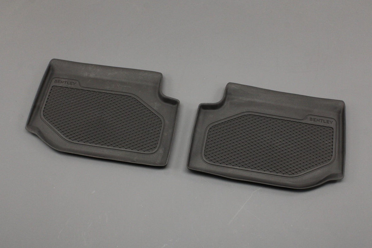 Bentley Continental GT 18-on GTC 19-on rear rubber floor mats 3SD862451