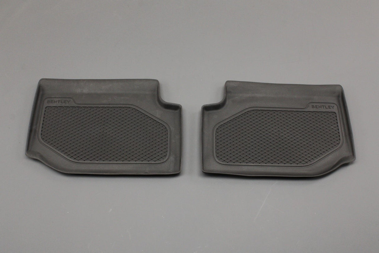 Bentley Continental GT 18-on GTC 19-on rear rubber floor mats 3SD862451