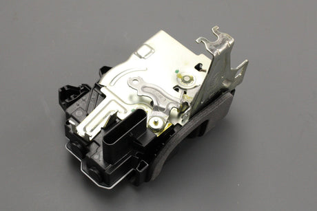 Jaguar F-type F-Pace XE XF 2014-on RHD front door lock (left) T2H17434