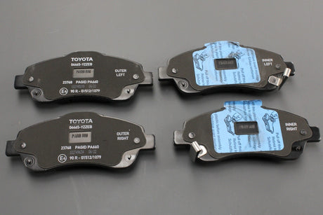 Toyota Avensis T25 brake pads 04465-YZZEB