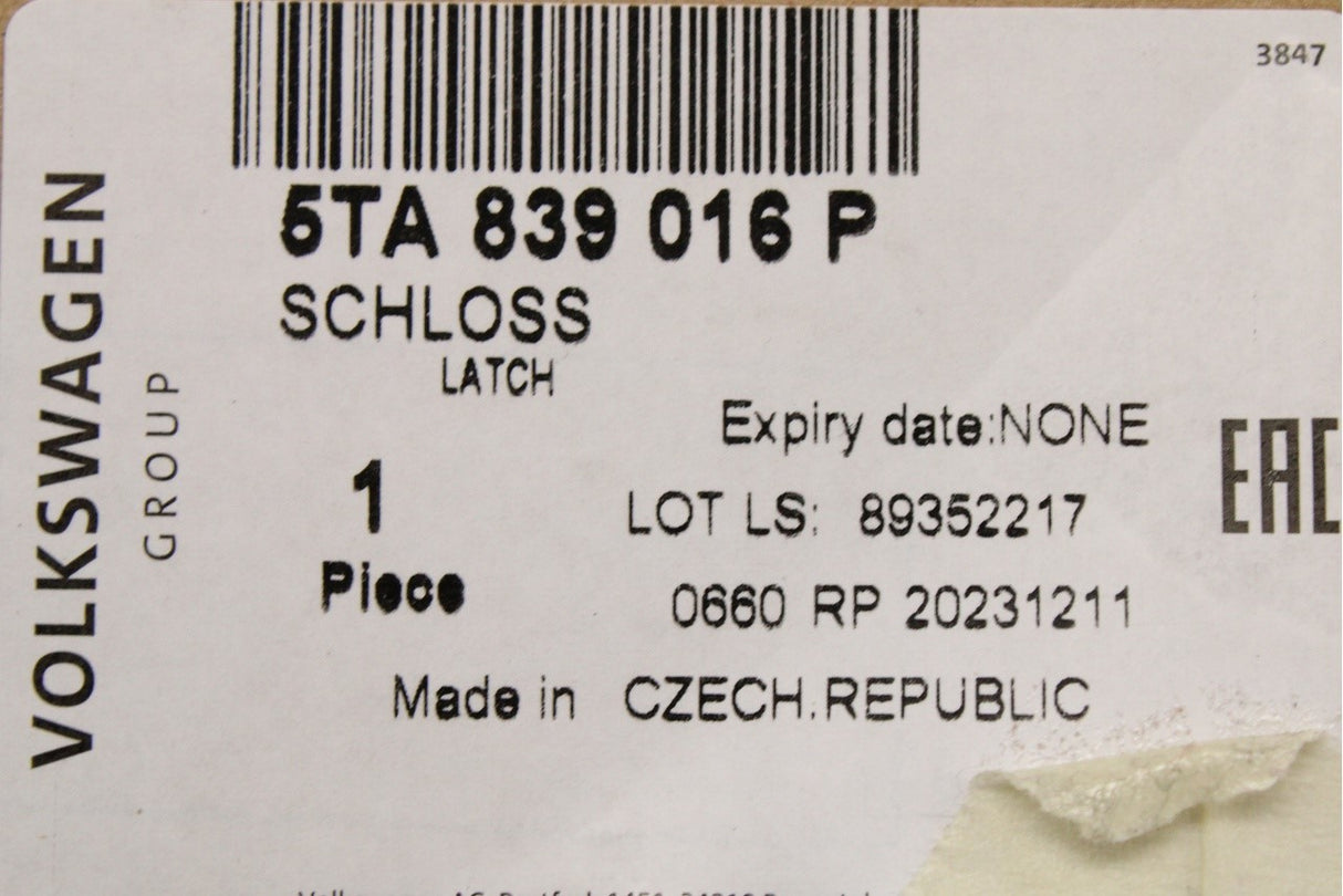 VW Audi Skoda SEAT rear door lock mechanism (right) 5TA839016P