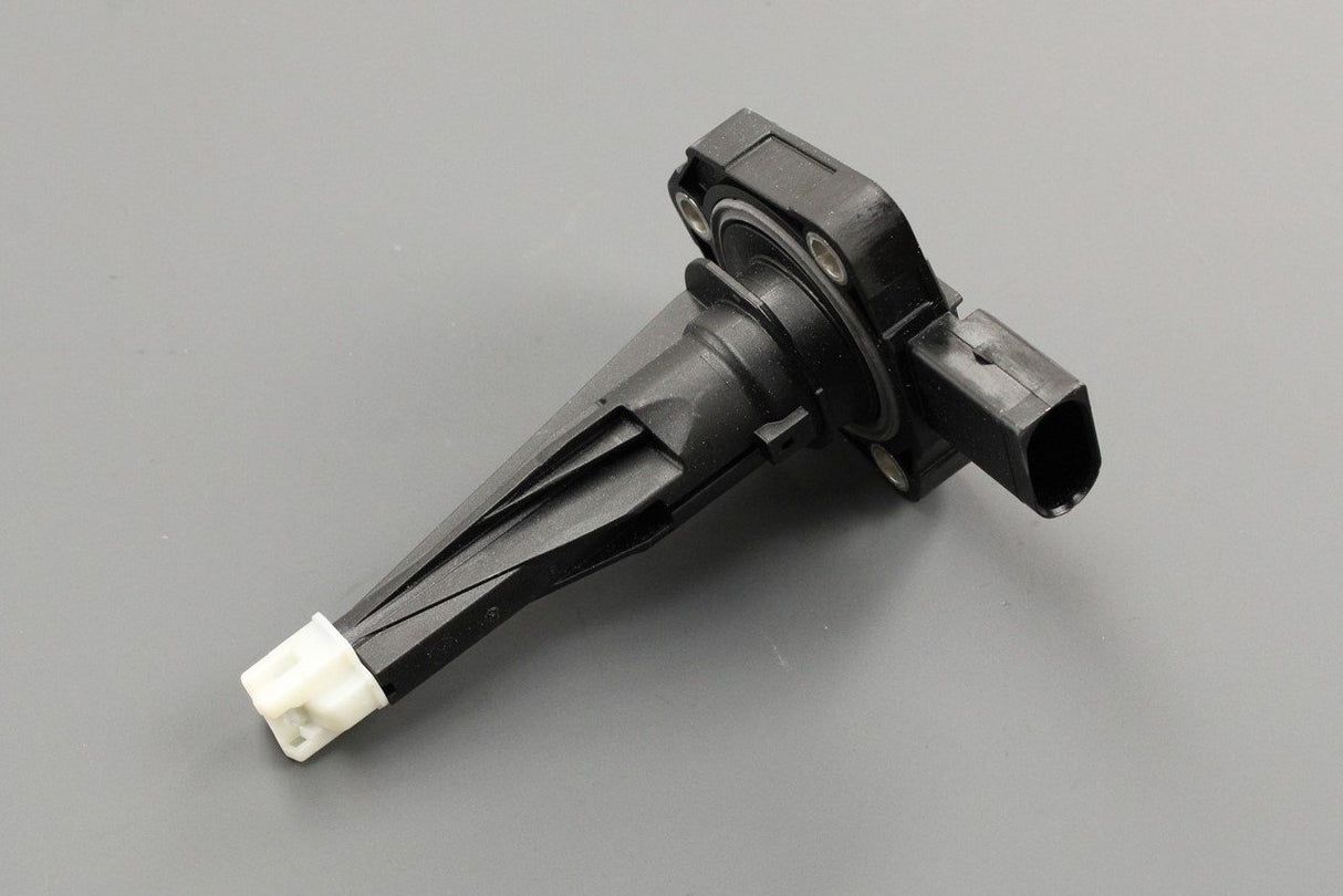 Mercedes-Benz engine oil level sensor A0919057001