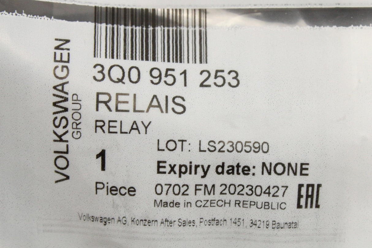 VW Transporter T6.1 Audi A1 Skoda Octavia SEAT relay (525) 3Q0951253