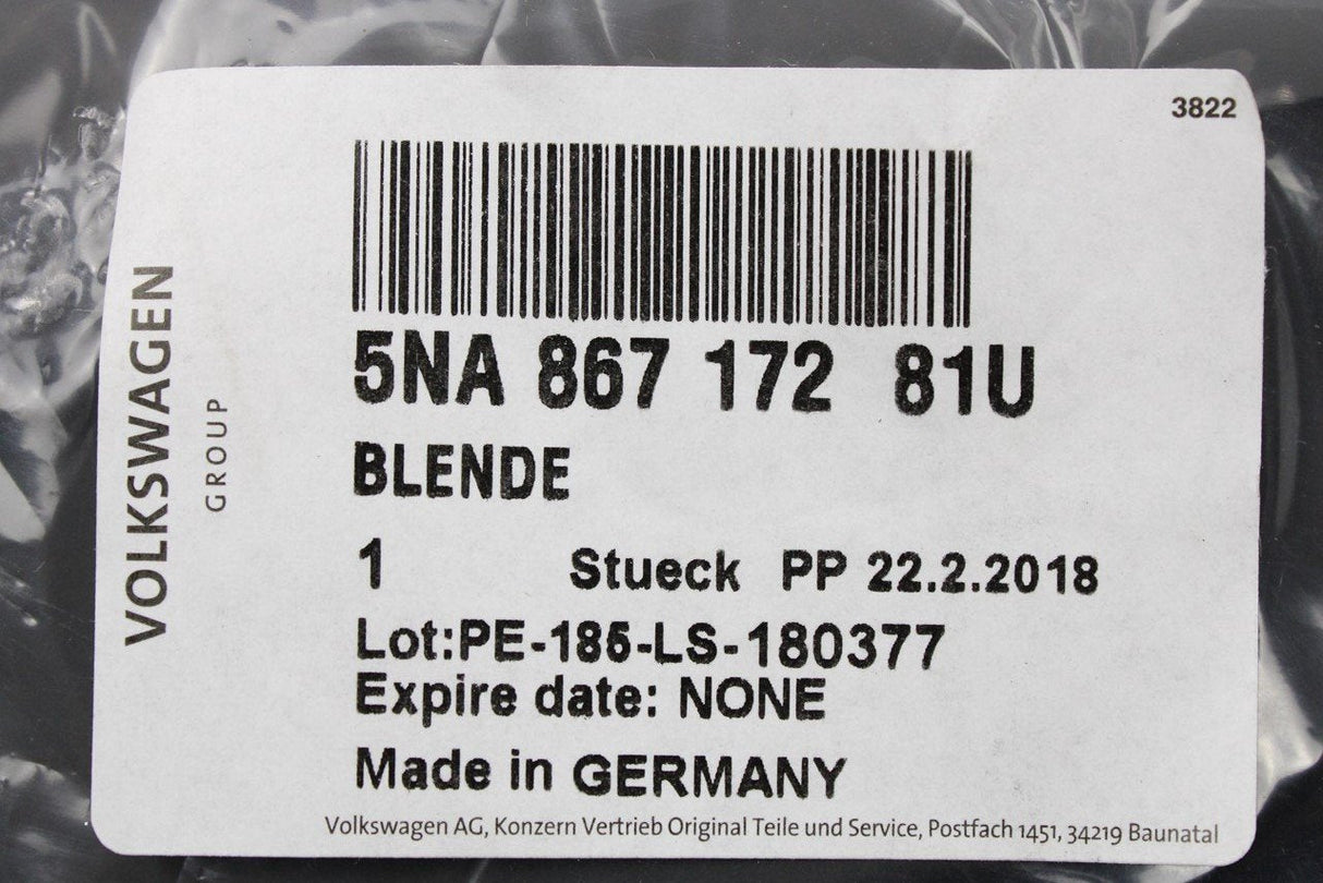 VW Tiguan 16- Drivers front door interior handle grab trim 5NA867172 81U