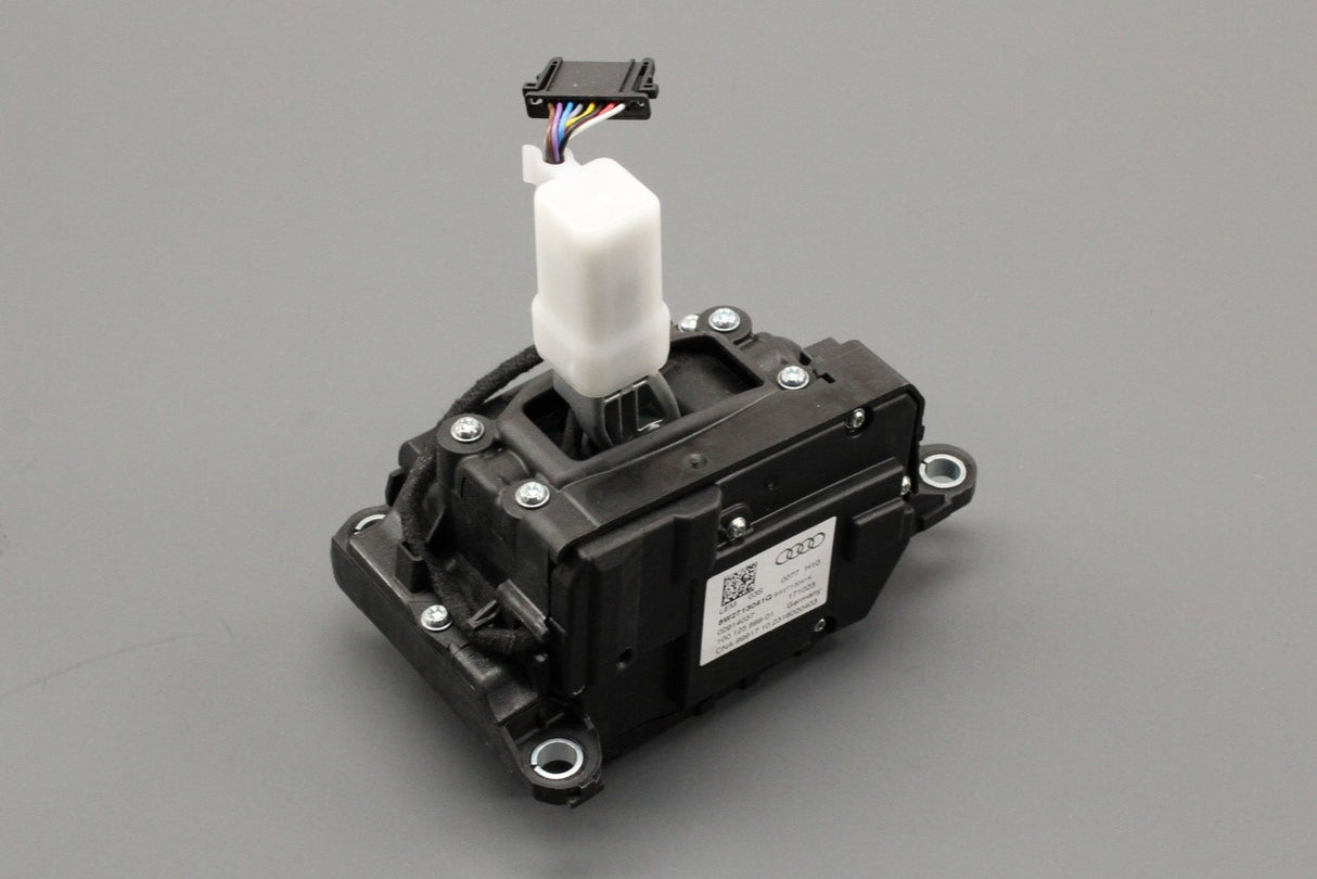 Audi A4 S4 B9 A5 S5 gear selector mechanism (RHD) 8W2713041Q