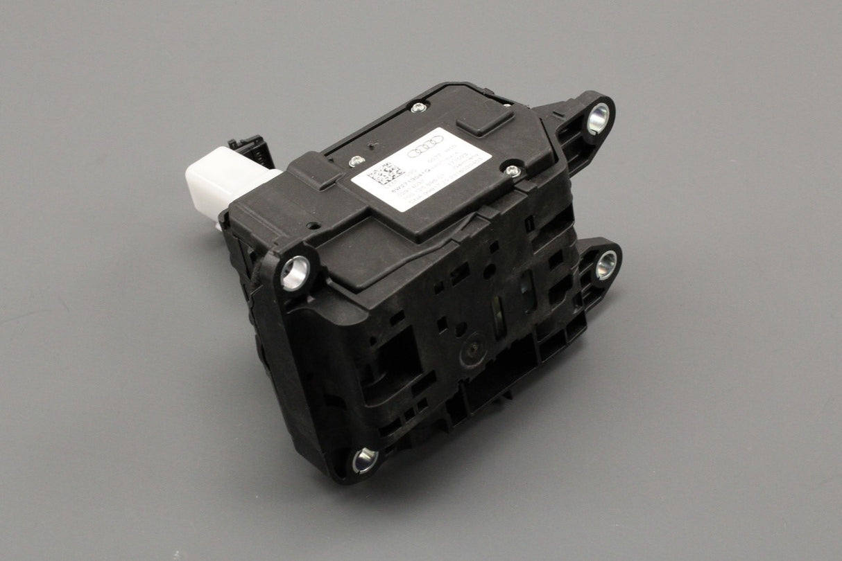Audi A4 S4 B9 A5 S5 gear selector mechanism (RHD) 8W2713041Q