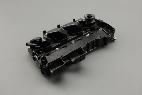 Volvo 2.0 D4 D2 rocker / valve cylinder head cover 32213460