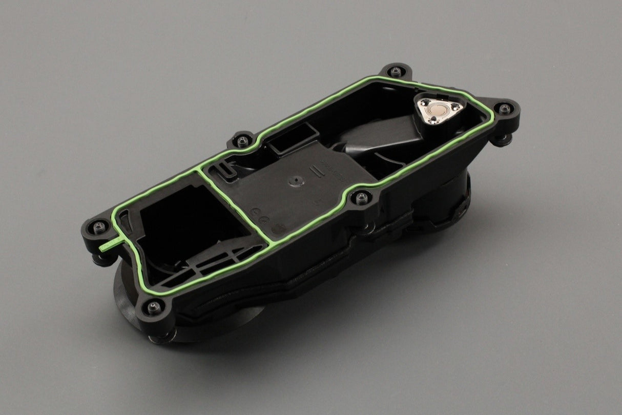 Bentley Bentayga Flying Spur engine oil separator (V8 Petrol) 0P2103495F