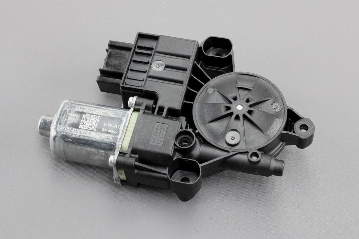 VW Skoda SEAT Polo Fabia Ibiza window motor (front right) 2Q2959881C