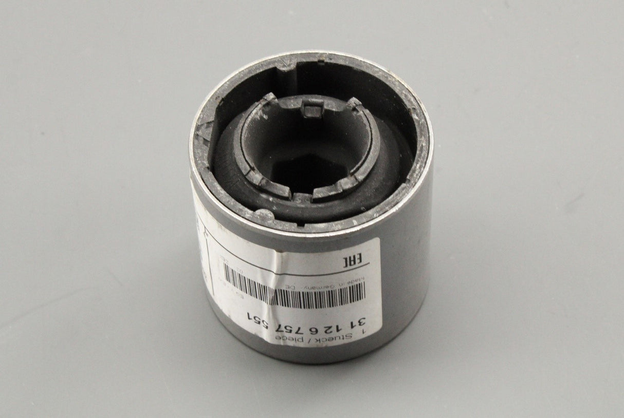 MINI R50 2000-06 R53 2000-06 R52 02-08 front lower arm bush 31126757551