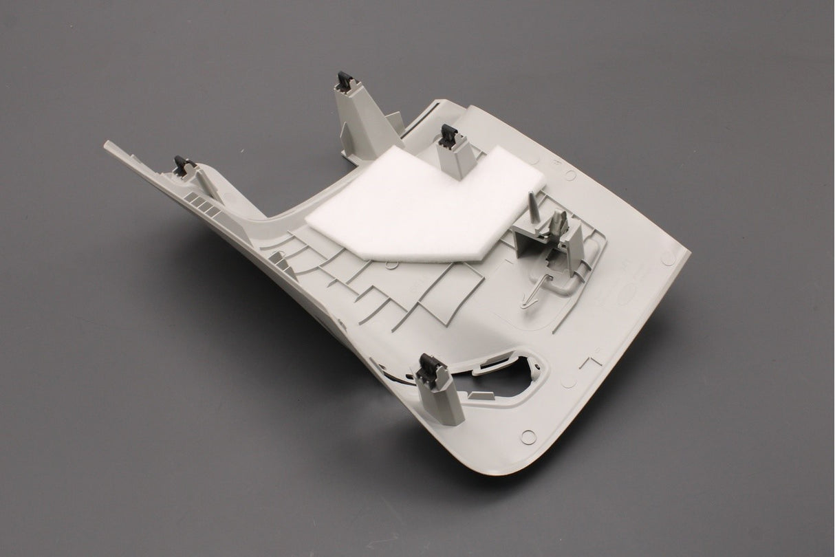 Land Rover Discovery Sport 15-on interior d-pillar trim (left) LR060542