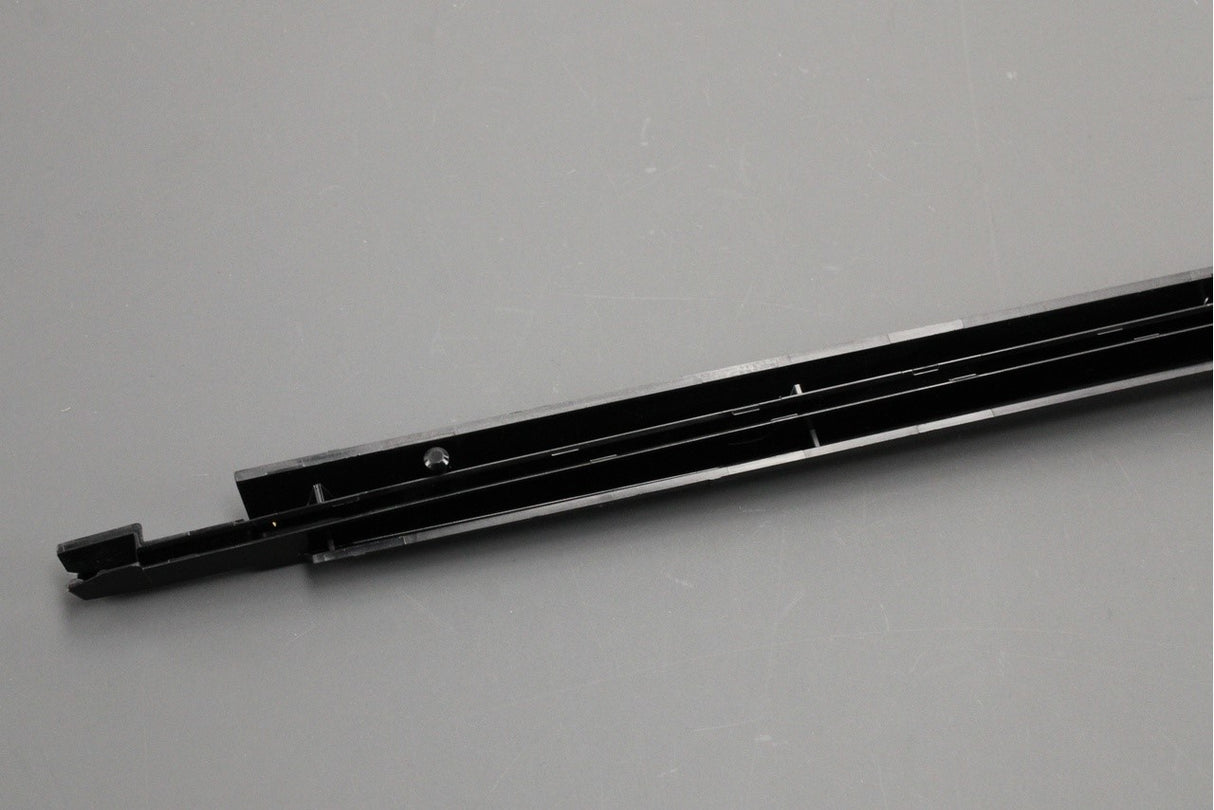 Mercedes-Benz AMG G63 a-pillar retaining strip (right) A4636984001