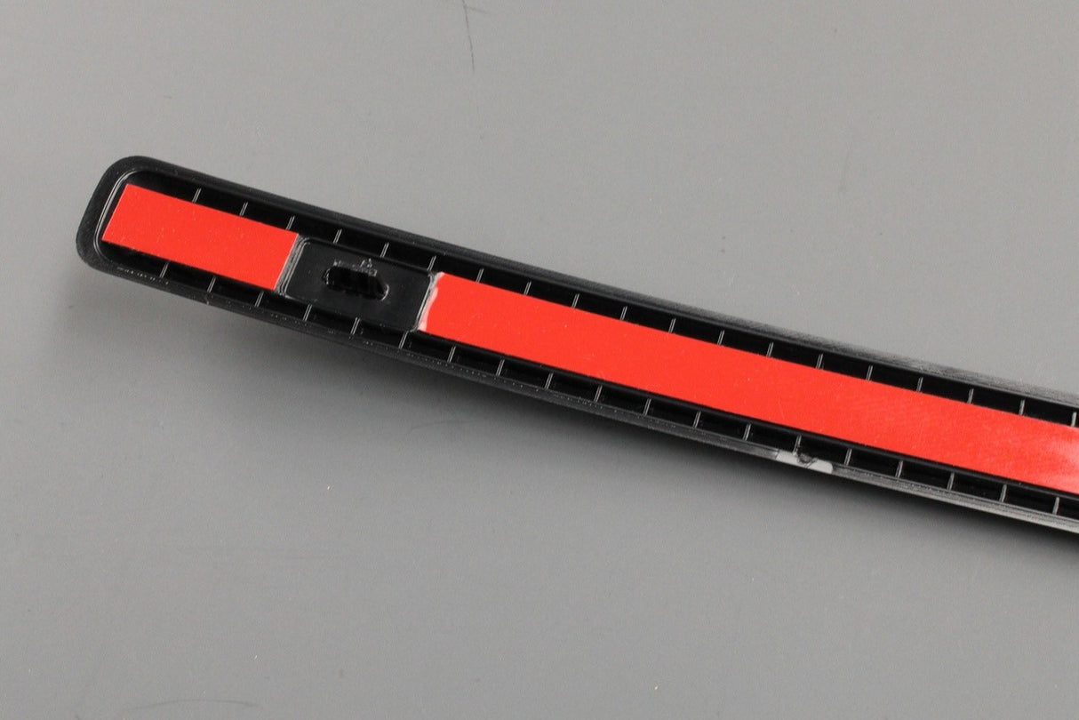 Mercedes-Benz G-Class W463 body trim strip (front right) A46369830007C45