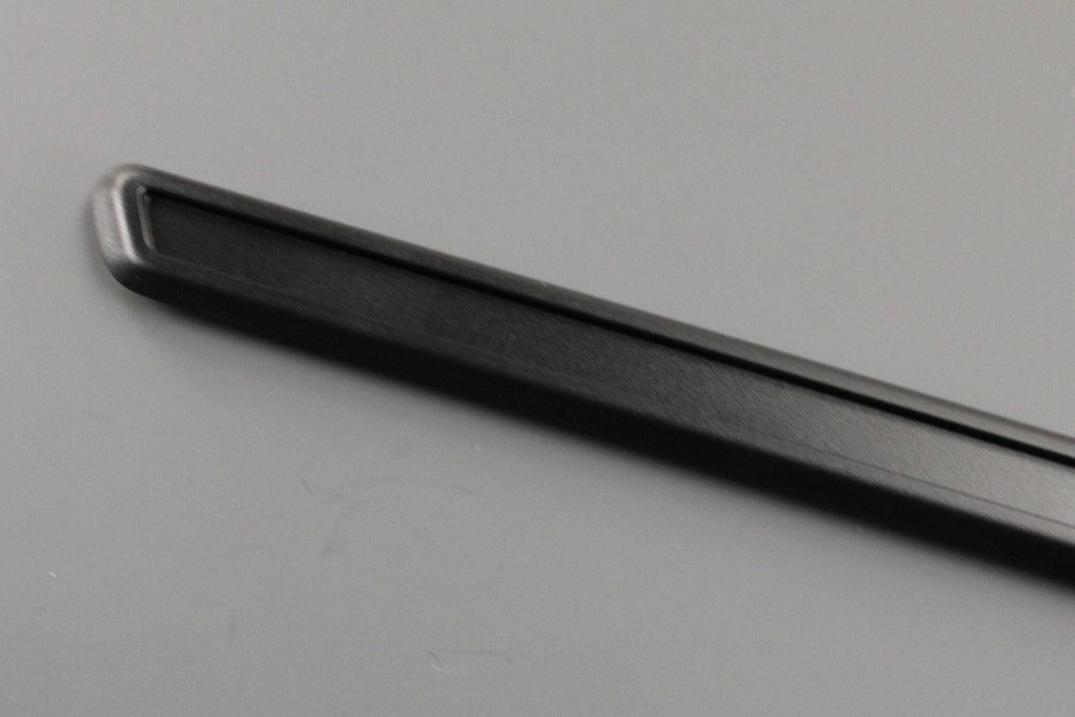 Mercedes-Benz G-Class W463 body trim strip (front right) A46369830007C45