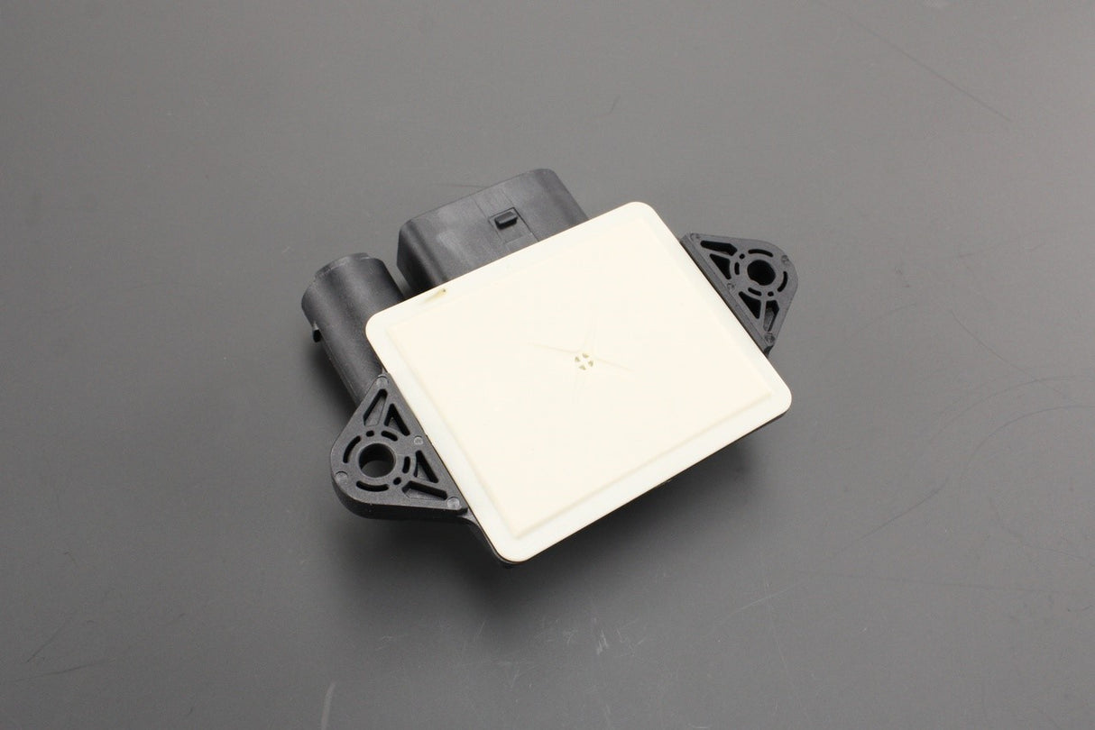 Mercedes-Benz glow plug control unit for OM642 V6 engine A642900780180