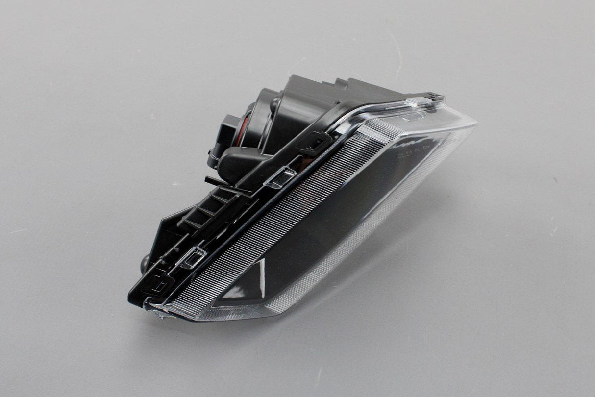 SEAT Ibiza 6F 2018-on halogen front fog light lamp (right) 6F0941702A