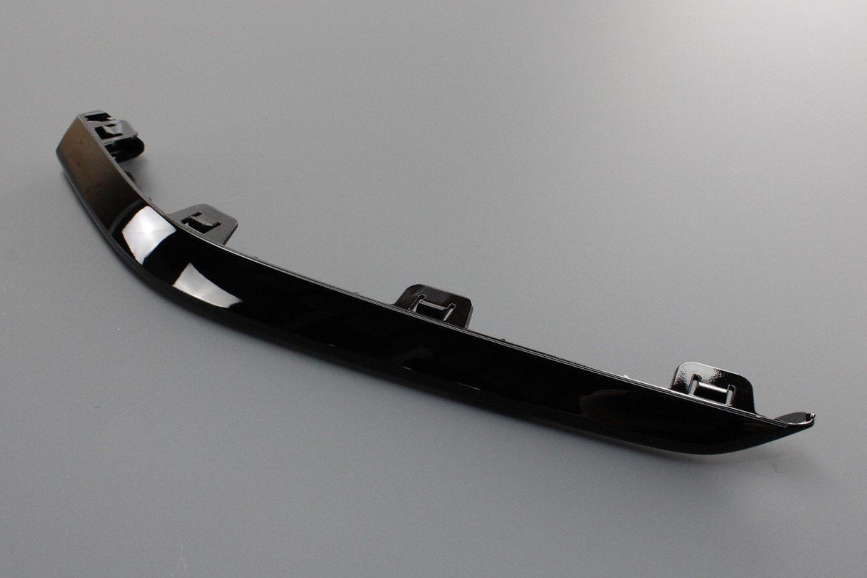 VW Golf R MK7.5 17-20 front bumper spoiler trim (right) 5G0805904D 041