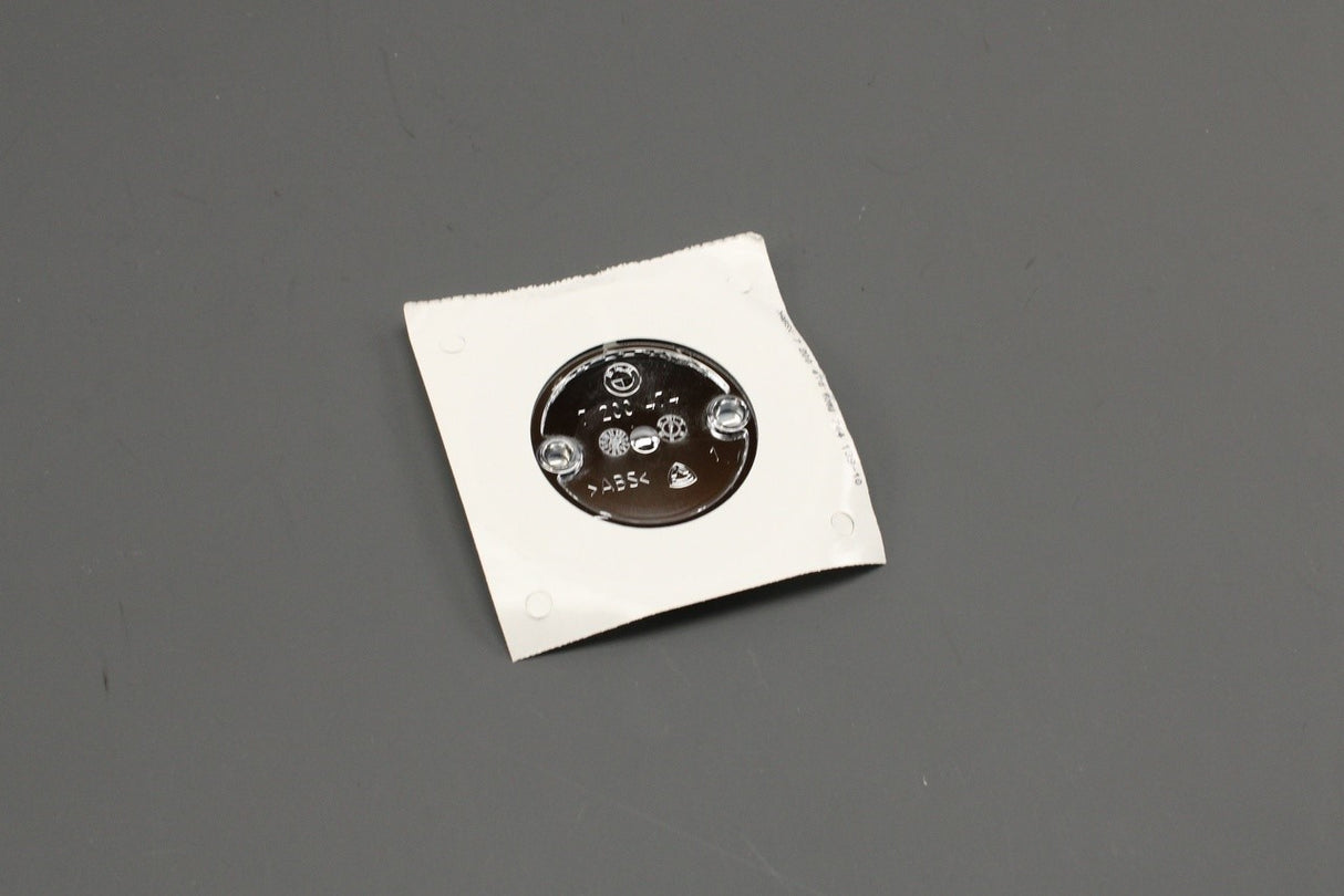 BMW Z4 E89 2008-2016 rear boot lid emblem badge 51147200474