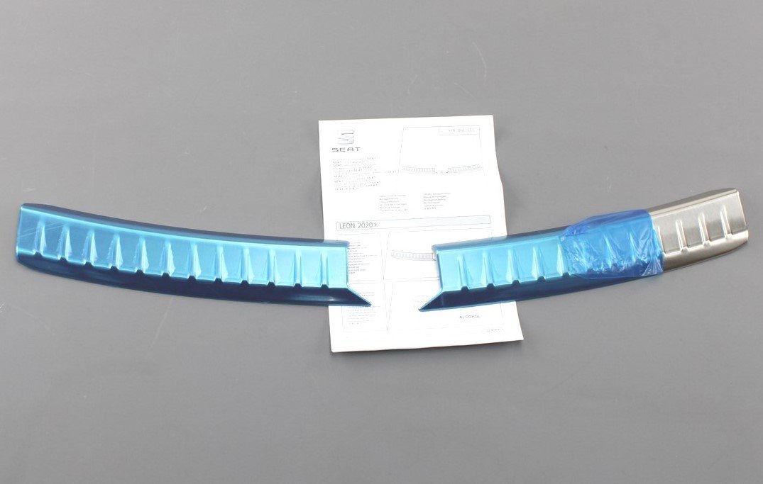SEAT / CUPRA Leon 2020-on rear boot lid load edge protector 5FA061155