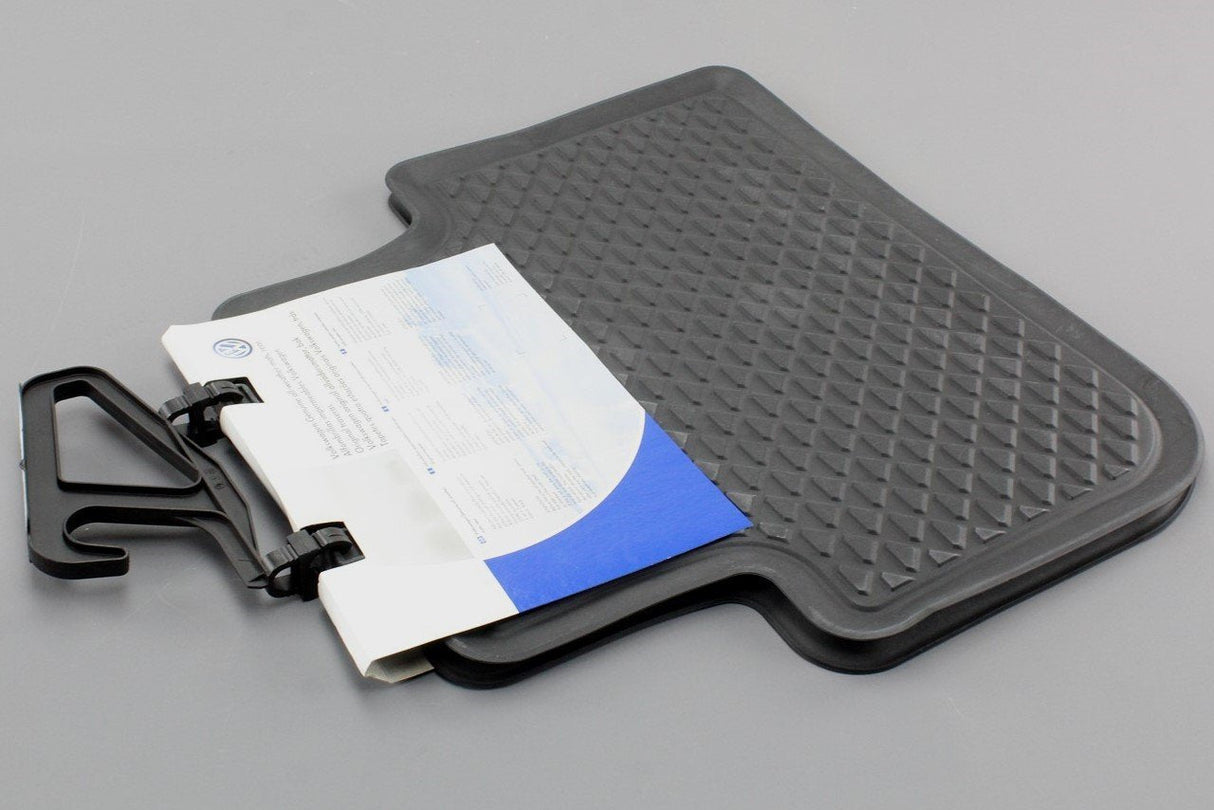 VW Tiguan 2016-on rear rubber all weather floor mats set 5NA061512 82V