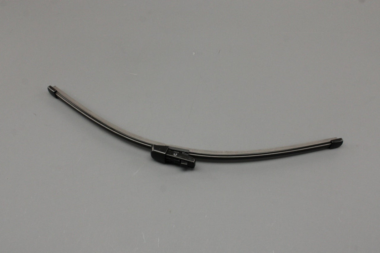 Skoda Fabia Estate 2011-2015 wiper blade (rear) 5J9955425B